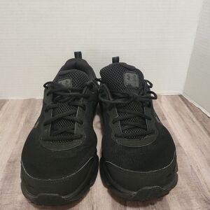 Under Armour Black Sports Shoes